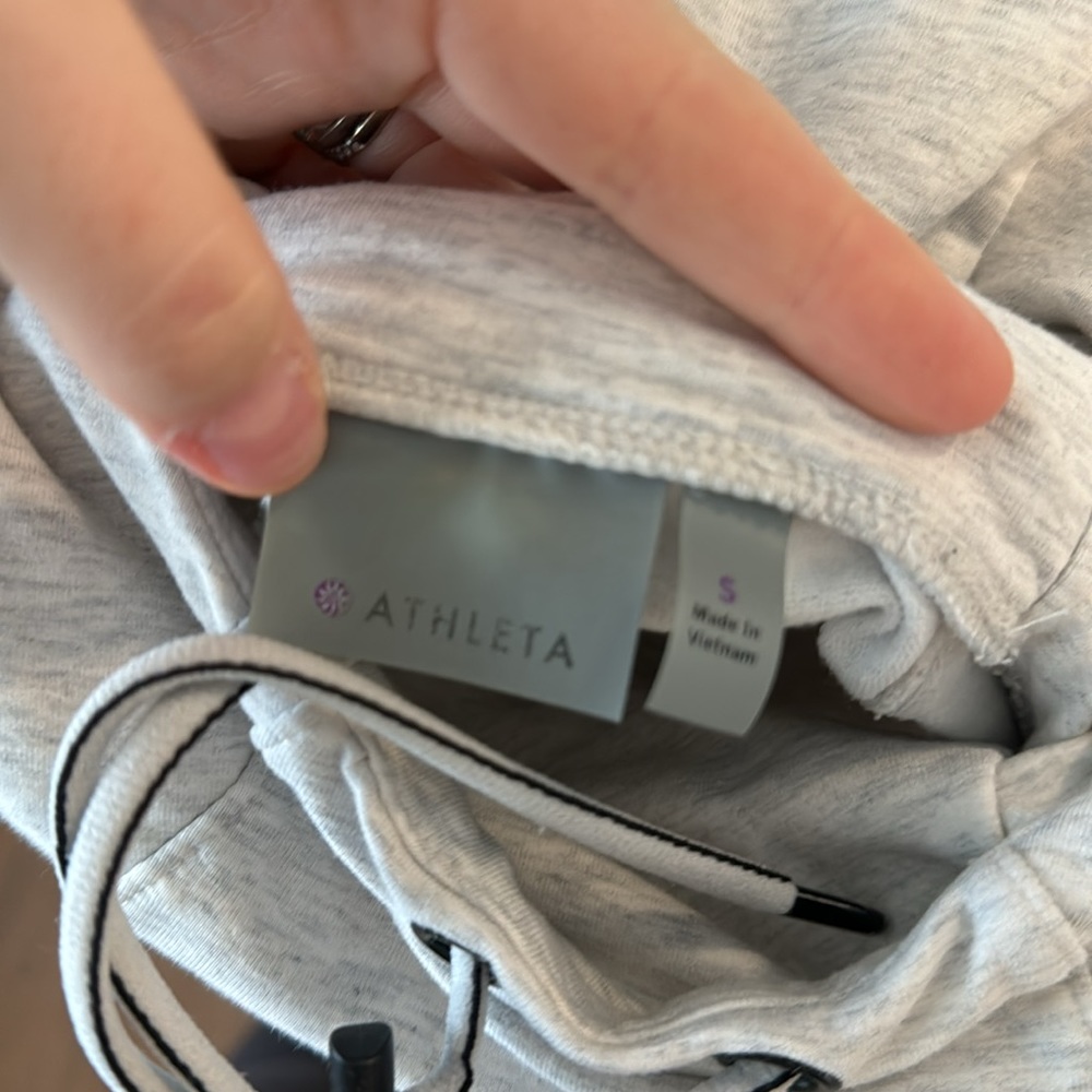 Athleta pullover - Picture 3 of 3